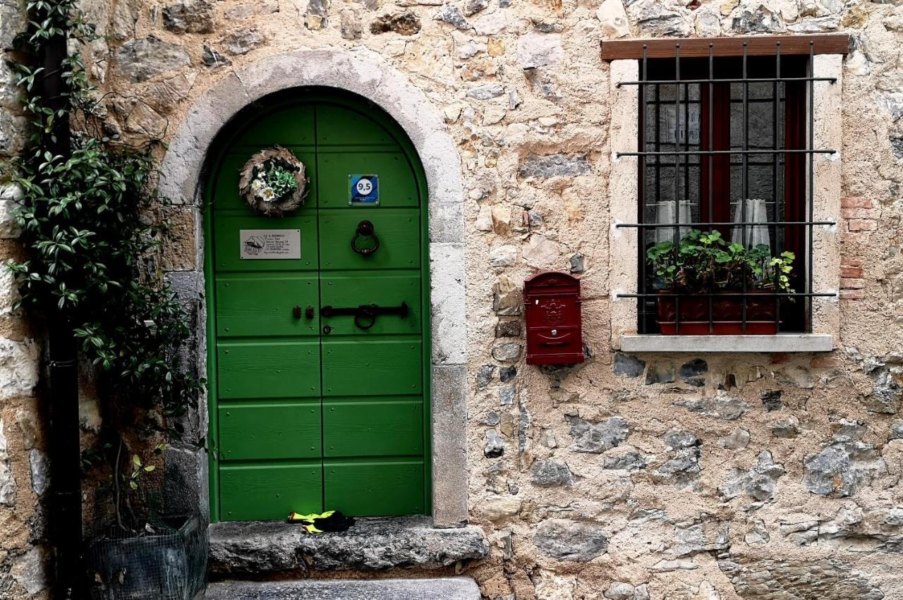 B&B Piccolo Tibet Lavenone Exterior foto