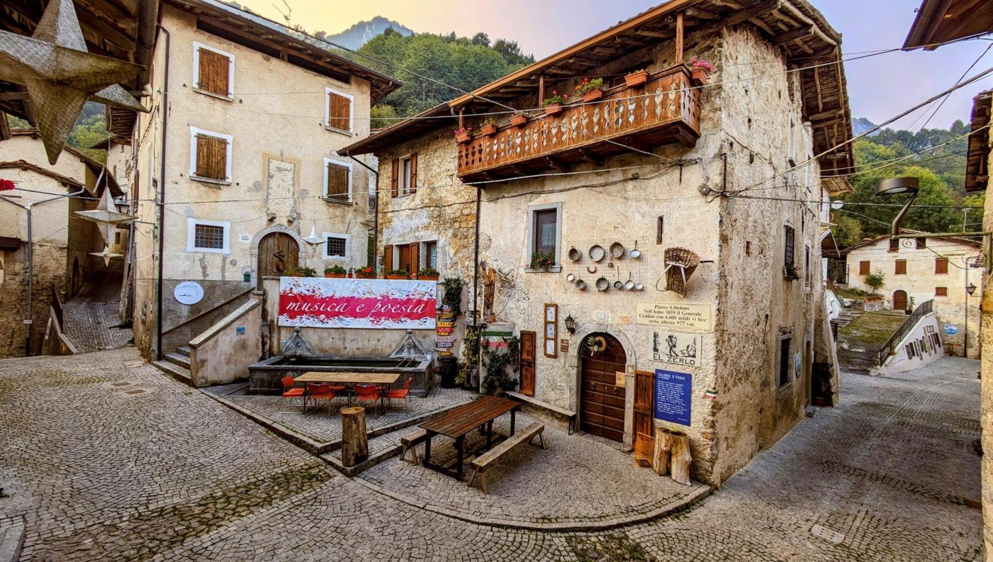 B&B Piccolo Tibet Lavenone Exterior foto